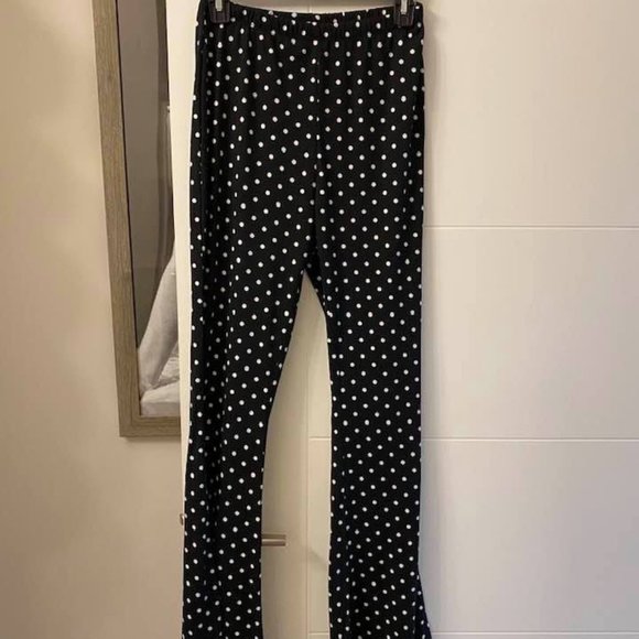 SHEIN Pants - Brand new high waisted flare polka dot pants